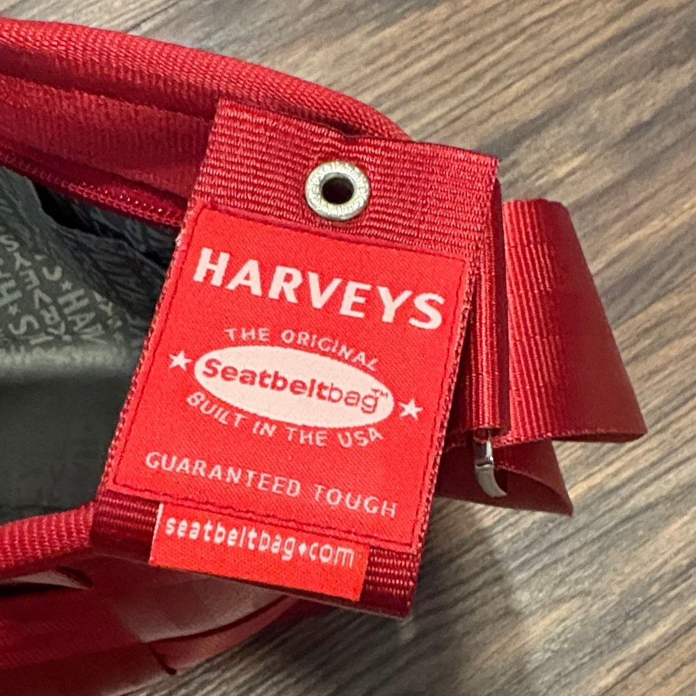 HARVEYS Elegant Red Woven Shoulder Seatbelt Bag-NWT - Picture 8 of 13